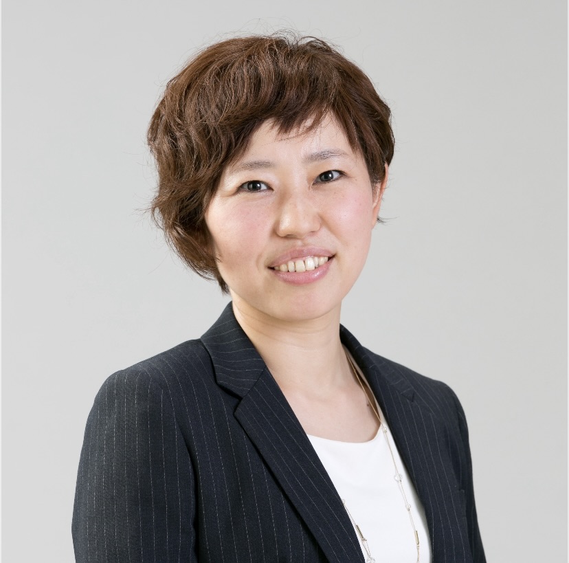 山城 京子