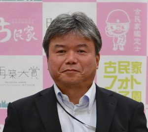 山下 利之